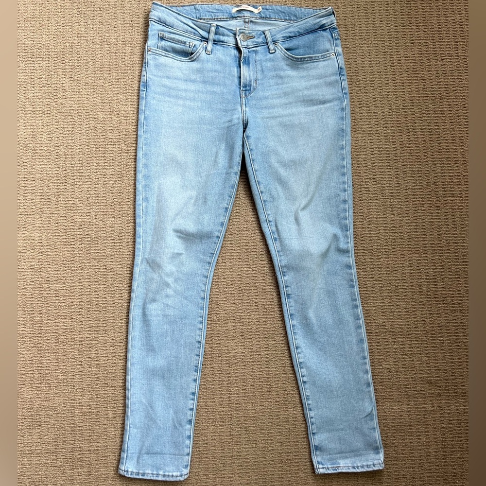 LEVI’S JEANS 711 SKINNY (LIGHT WASH)